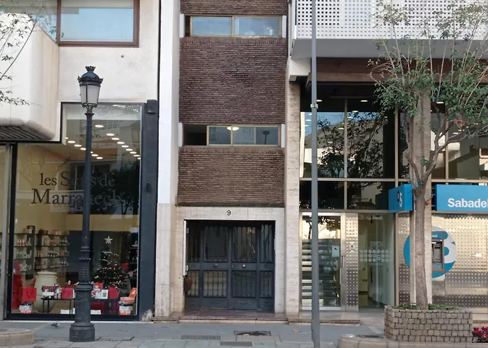 Estudio Cosmopolita 2 *